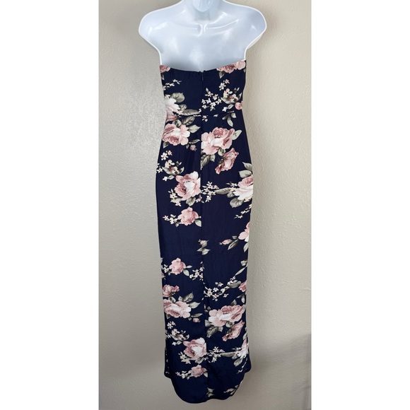 Showpo Take it from the top strapless navy floral maxi dress 4 - Picture 3 of 10